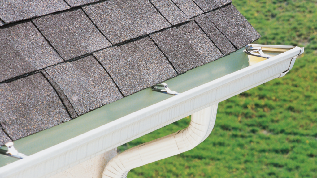 gutter slope importance